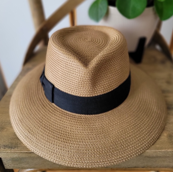 NWOT Eric Javits Phoenix Fedora Hat Natural Black UPF 50+ Sun Protection main image 2